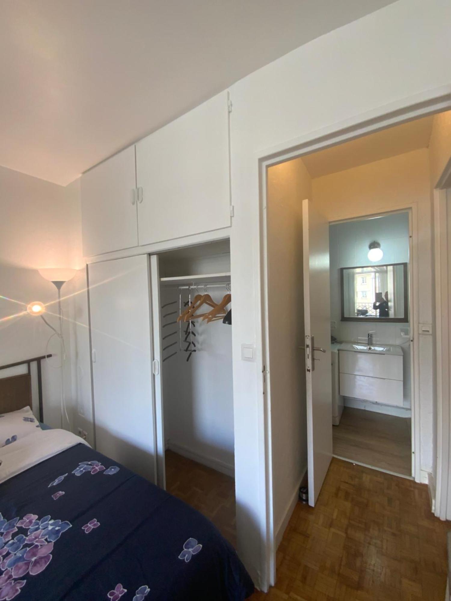 Chambre Chez L'Habitant Pres De Tour Eiffel Paris Exterior photo